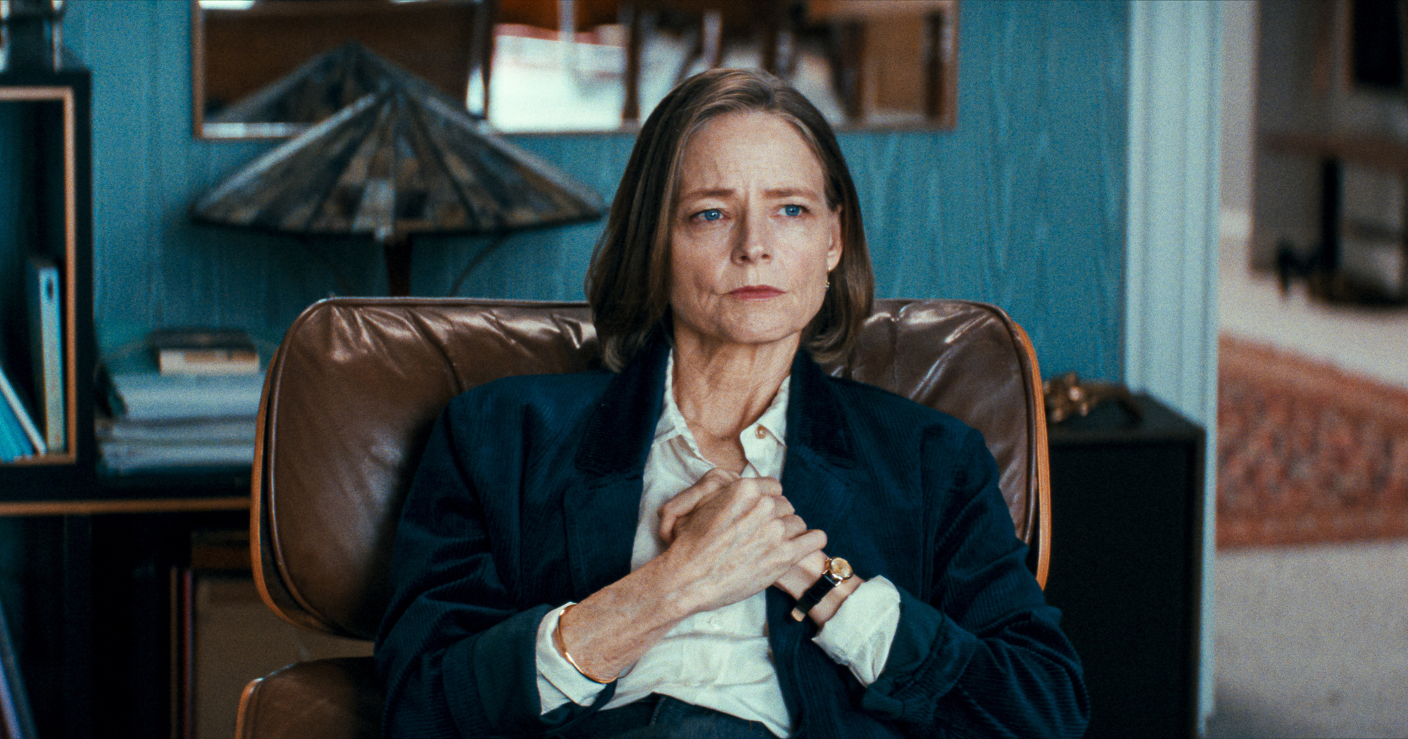  PARIS MURDER MYSTERY 